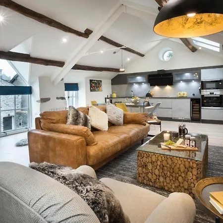 Wharton House Mews In Cartmel, District - Ridgestone