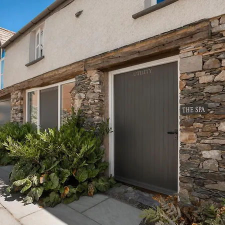 Wharton House Mews In Cartmel, District - Ridgestone * Cartmel