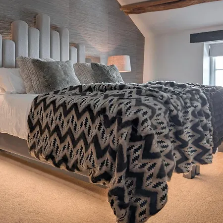 Wharton House Mews In Cartmel, District Holiday home *