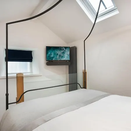 Wharton House Mews In Cartmel, District - Ridgestone *